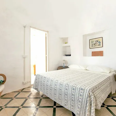 Trullo Delle Rimembranze * Ceglie Messapica